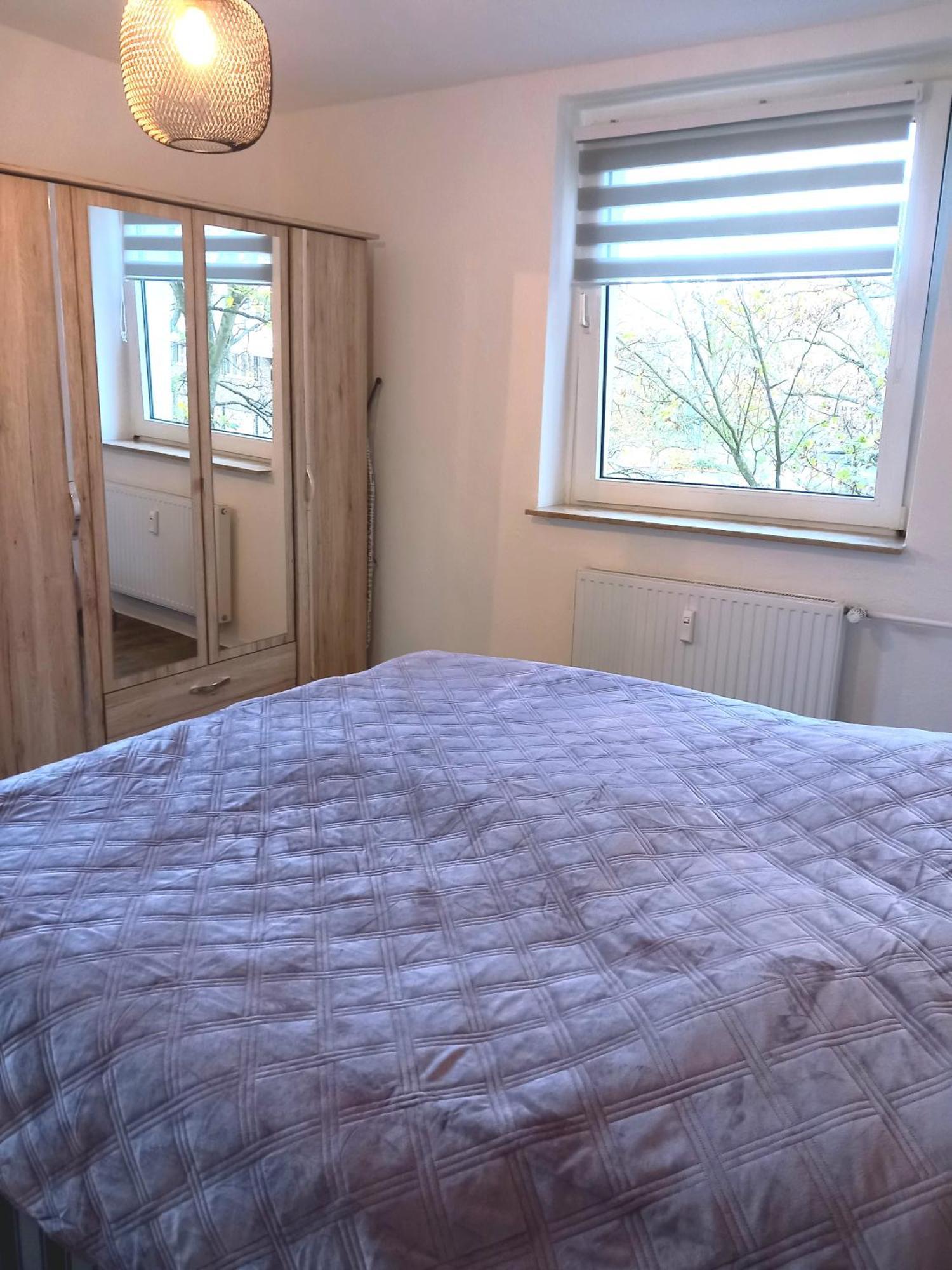 City Apartment Duisburg 2#Netflix &Wlan &Kingsize Bett & Kaffee Maschine & Central & 500M Innenhafen & 2 Min U Bahn エクステリア 写真